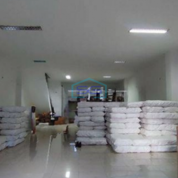 Disewakan Ruko 3 Lantai Lokasi Sangat Strategis di Balikpapan LB 480m2-3