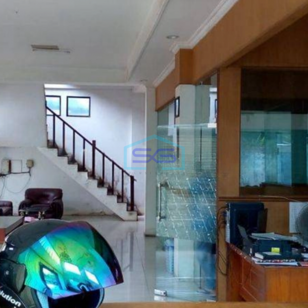 Dijual Ruko Strategis Siap Pakai di Banjarmasin LB 462m2-3