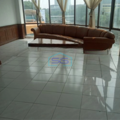 Disewakan Gedung Perkantoran Luas Bangunan 800 m² di Gunung Sahari Jakarta Pusat