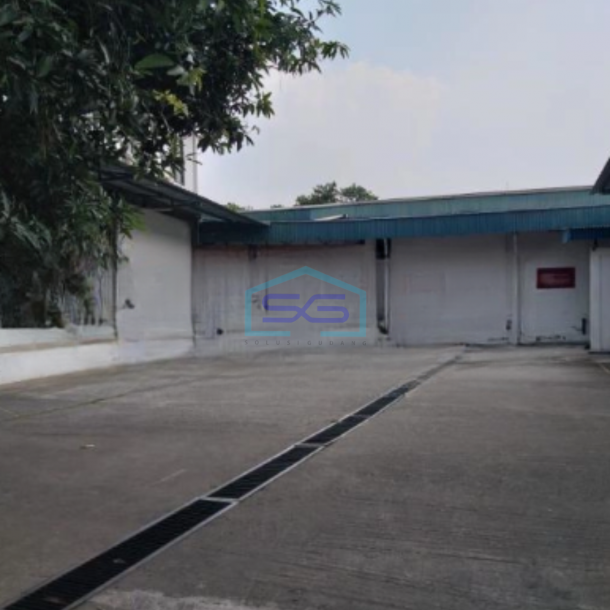 Disewakan Gudang Luas Bangunan 850 m² Lokasi Bebas Banjir di Cikunir Bekasi-1