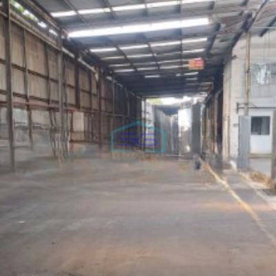 Disewakan Gudang Luas Bangunan  1000 m² Lokasi Bebas Banjir di Kalideres Jakarta Barat