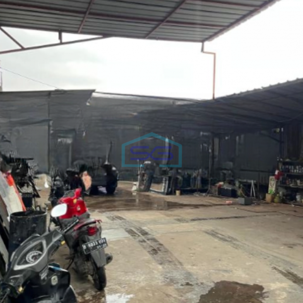 Disewakan Gudang Luas Bangunan  300 m² di Karang Tengah Tangerang-2