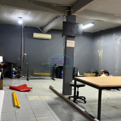 Disewakan Gudang Luas Bangunan  300 m² di Karang Tengah Tangerang