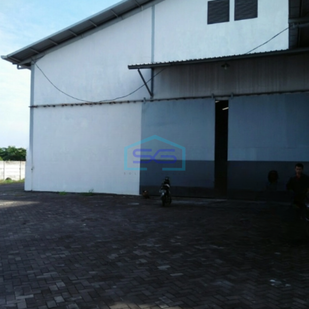 Dijual Gudang Luas Tanah  1100 m² Lokasi Gresik Kota-1