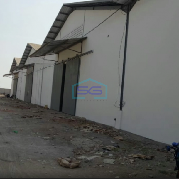 Disewakan Gudang Baru Luas Tanah  6000 m² Lokasi Margomulyo Surabaya-1
