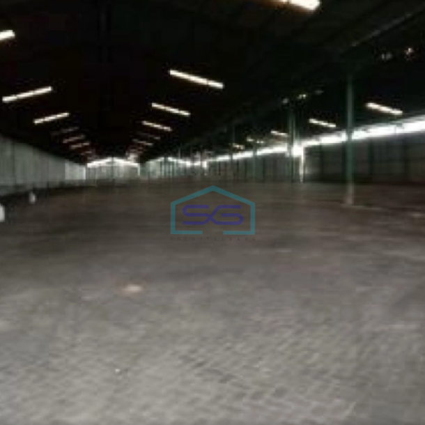 Disewakan Gudang Luas Bangunan  5170 m² Lokasi Surabaya Kota-1