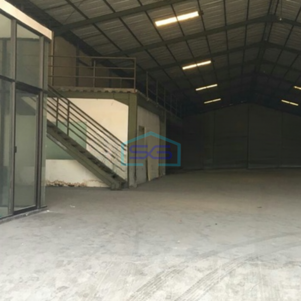 Disewakan Gudang Luas Bangunan 1500 m² Lokasi Margomulyo Surabaya-1