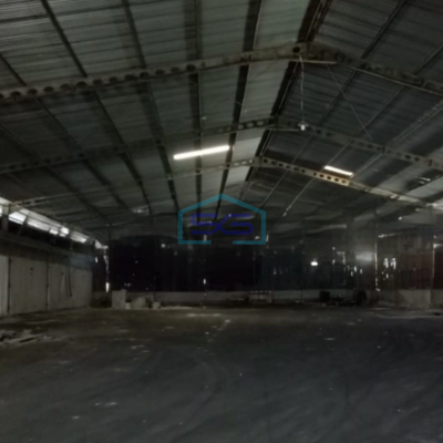 Disewakan Gudang Luas Bangunan  2550 m² Lokasi Margomulyo Surabaya