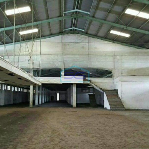 Dijual Gudang Luas Bangunan 1000 m² Lokasi Margomulyo Surabaya-1