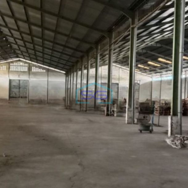 Disewakan Gudang Siap Pakai Luas Bangunan 4600 m² di Kalianak Surabaya-1