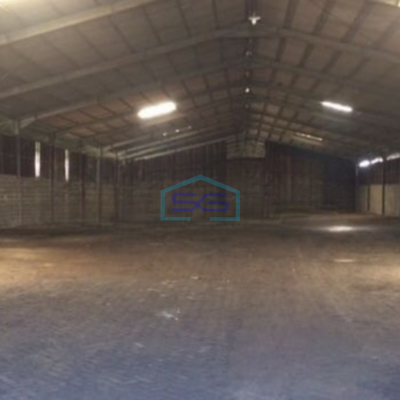 Disewakan Gudang Ada Kantor Luas Bangunan  4100 m² di Margomulyo Surabaya