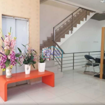 Dijual Ruang Usaha Murah Riau Bandung Kota Siap Huni Luas Tanah 519m2