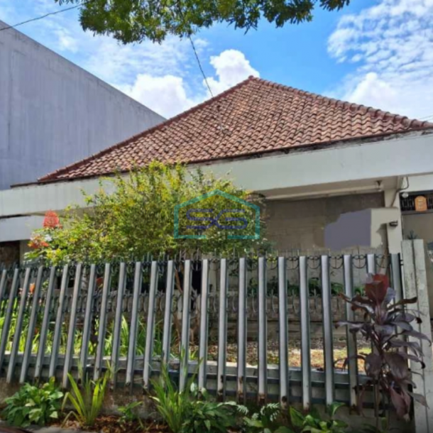 Dijual Ruang Usaha Cocok Untuk Kantor Tengah Kota Sayap Riau Bandung LT 425m2-1
