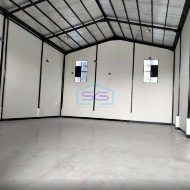 Disewakan Gudang Bersih dan Baru Bizpark Kopo Bandung Siap Huni Luas Bangunan 450m2-3