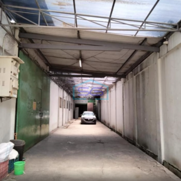 Dijual Gudang Akses Kontainer di Kopo Jaya Babakan Ciparay Bandung Luas Tanah 2498m2-2