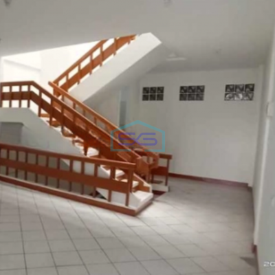 Disewakan Ruko 3 Lantai di Jalan Pungkur Regol Bandung Luas Bangunan 180m2