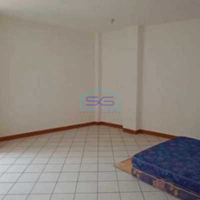 Disewakan Ruko 3 Lantai di Jalan Pungkur Regol Bandung Luas Bangunan 180m2