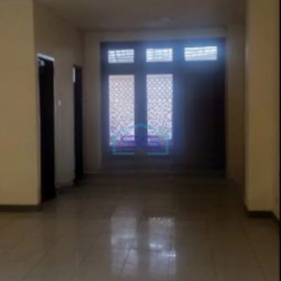 Disewakan Ruko 3 Lantai Luas Bangunan  362 m² di Batu Ceper Jakarta Pusat