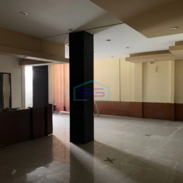Dijual Cepat Ruko Luas Bangunan  360 m² Lokasi Strategis di Bintaro Jakarta Selatan-2