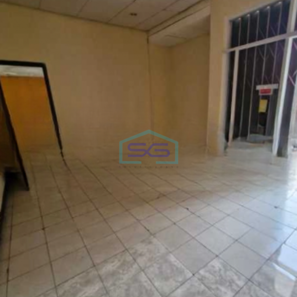 Disewakan Ruko Lokasi Strategis di Cawang Jakarta Timur Luas Bangunan  360 m²-1