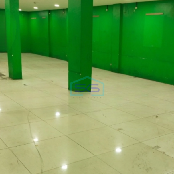 Disewakan Ruko Lokasi Strategis di Jalan Utama Mangga Besar Jakarta Barat Luas Bangunan  1200 m²-1