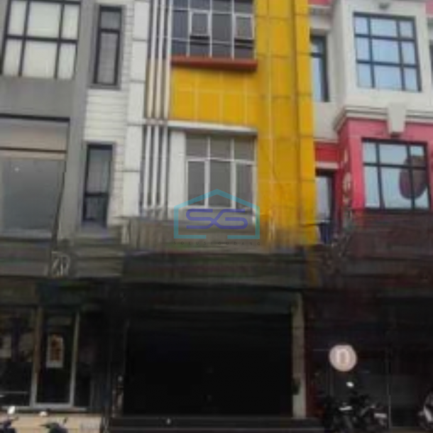 Disewakan Ruko 3 Lantai Luas Bangunan 180 m² di Kelapa Gading Jakarta Utara-3