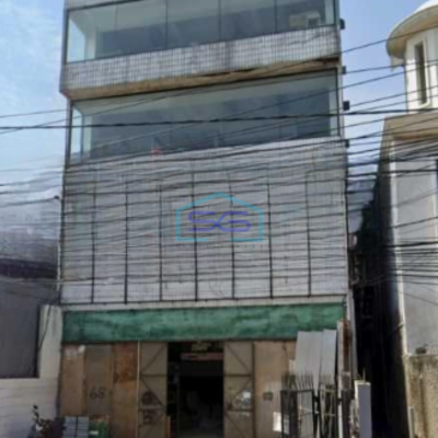 Disewakan Ruko Ada Lift Barang Luas Bangunan  1775 m² di Cempaka Putih Jakarta Pusat-3