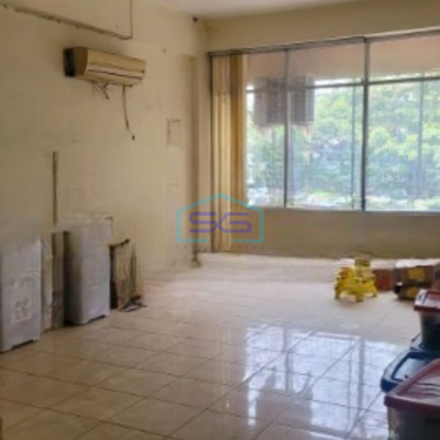 Disewakan Ruko 3 Lantai di Jalan Utama Pangeran Jayakarta Jakarta Pusat Luas Bangunan 432 m²-2