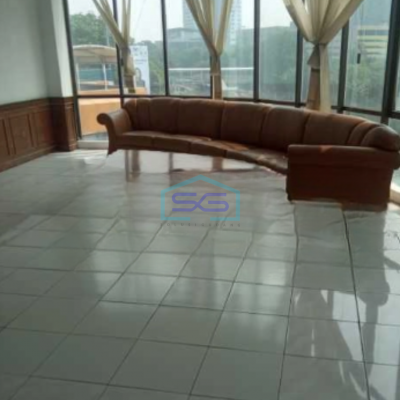 Disewakan Ruang Usaha Luas Bangunan  650 m² di Gunung Sahari Jakarta Pusat-3