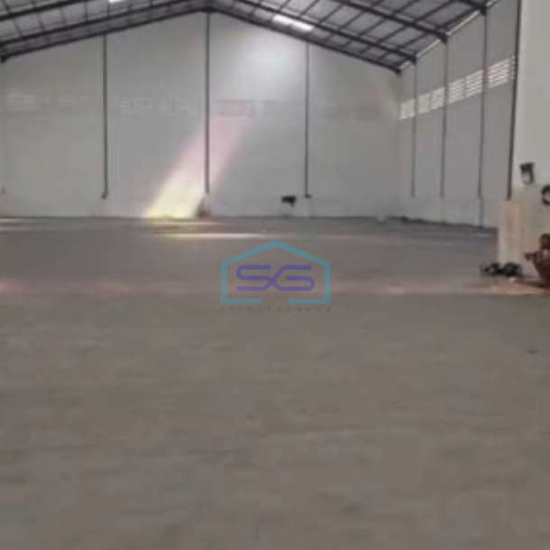 Disewakan Gudang Luas Bangunan  1300 m² di Tangerang-1