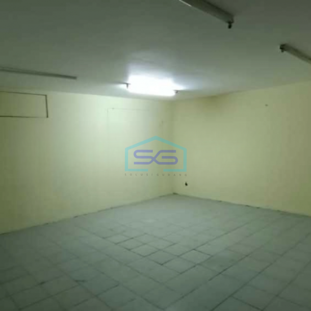 Disewakan Gudang Luas Bangunan 1040 m² di Pulo Gadung Jakarta Timur-1