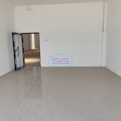 Disewakan Gudang Luas Bangunan 360 m2 di Kapuk Kamal Jakarta Barat-5