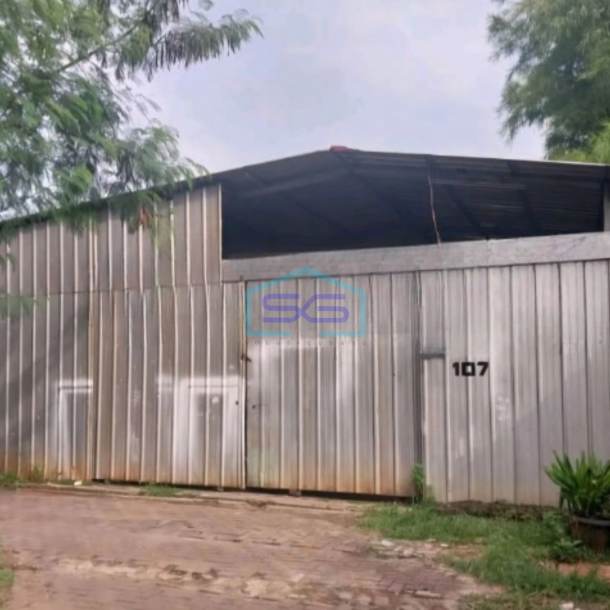 Disewakan Gudang Ada Kantor Luas Bangunan 200 m² di Bintaro Jakarta Selatan-1