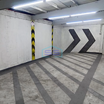 Disewakan Gudang Akses Container 40 Feet di Pantai Indah Kapuk Jakarta Utara Luas Tanah  200 m²