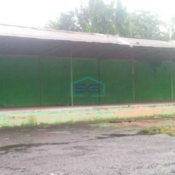 Disewakan Gudang Akses Jalan Besar di Pasar Rebo Jakarta Timur Luas Tanah  2500 m²-1