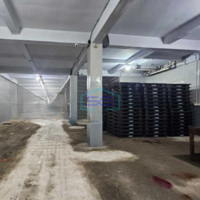 Disewakan Gudang 3 Lantai Ada Kantor Luas Bangunan  2000 m² di Batu Ceper Tangerang-4