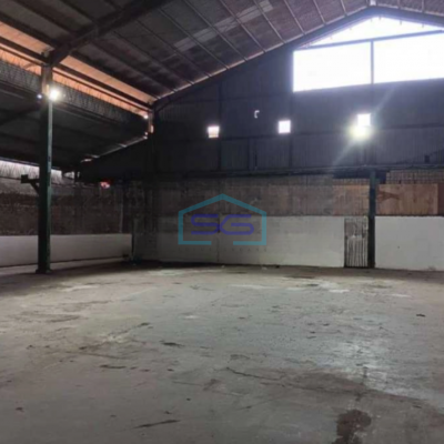 Disewakan Gudang Akses Container 40 Feet Luas Tanah 750 m² di Cakung Jakarta Timur-2