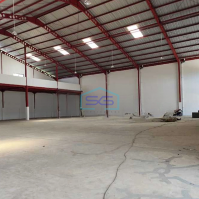 Disewakan Gudang 1 Lantai Luas Tanah 460 m² di Kapuk Kamal Jakarta Barat-2