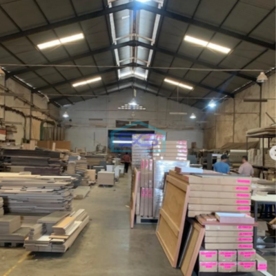 Disewakan Gudang Luas Bangunan 1.200 m²  Lokasi Strategis di Dadap Tangerang