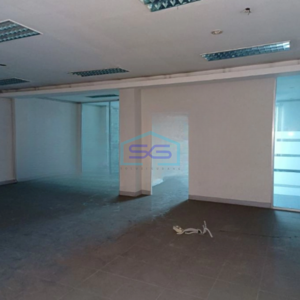 Dijual Cepat Ruang Usaha Luas Bangunan 450 m² di Tambora Jakarta Barat-3