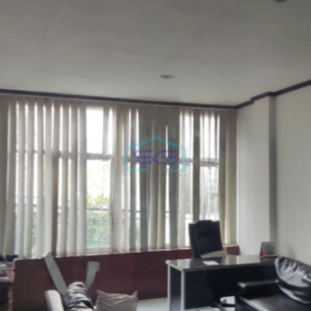 Dijual Ruko Luas Bangunan 280 m² Lokasi Cempaka Putih Jakarta Pusat-2