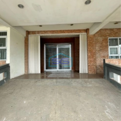 Dijual Ruang Usaha Luas Bangunan  1000 m² Lokasi Strategis di Karawang Barat