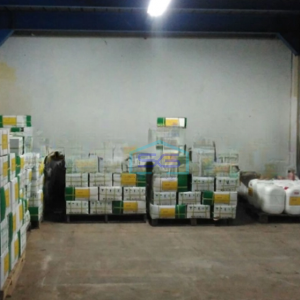 Dijual Cepat Gudang Luas Tanah  875 m² Lokasi Tangerang-3