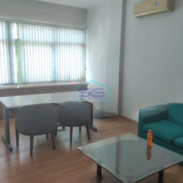 Dijual Ruko Lokasi Pangeran Jayakarta Jakarta Pusat Luas Bangunan  240 m²-3