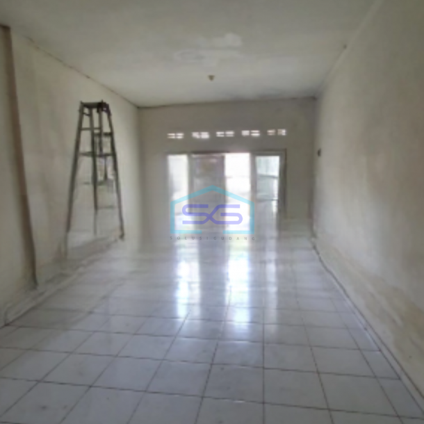 Disewakan Ruko 3 Lantai Lokasi Lowokwaru Malang Luas Bangunan 155 m²-1