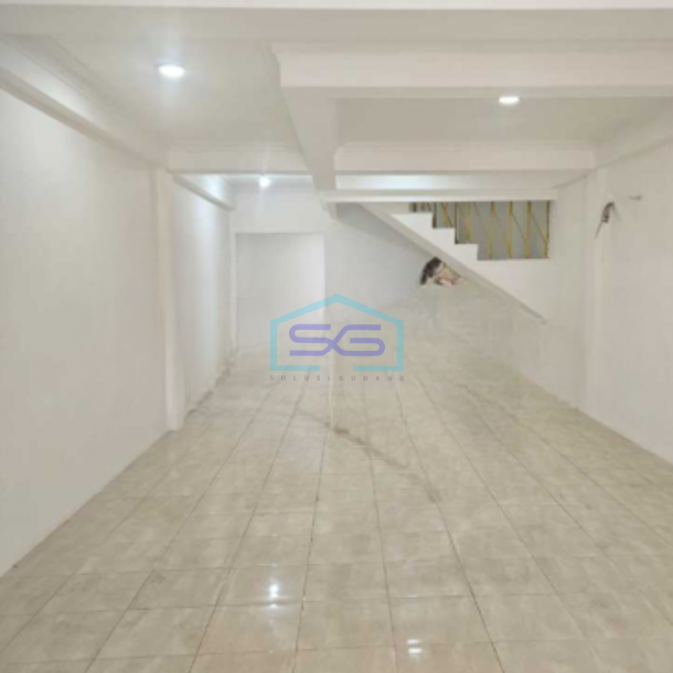 Dijual Ruko Cepat 2 Lantai Luas Bangunan  117 m² Lokasi Kelapa Gading Jakarta Utara-2