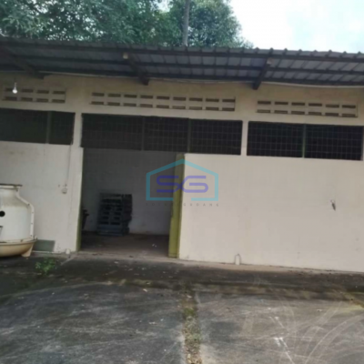 Disewakan Gudang Luas Bangunan  800 m² Lokasi Bekasi