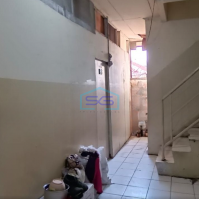 Dijual Ruko Luas Bangunan 240 m² Lokasi Pangeran Jayakarta Jakarta Pusat