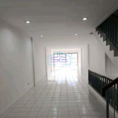 Disewakan Ruko Luas Bangunan 384 m² Lokasi Hasyim Ashari Jakarta Pusat