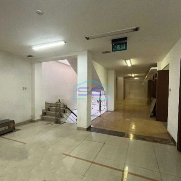 Disewakan Gudang Ada Kantor Luas Tanah 321 m2 Lokasi Ancol Jakarta Utara-2